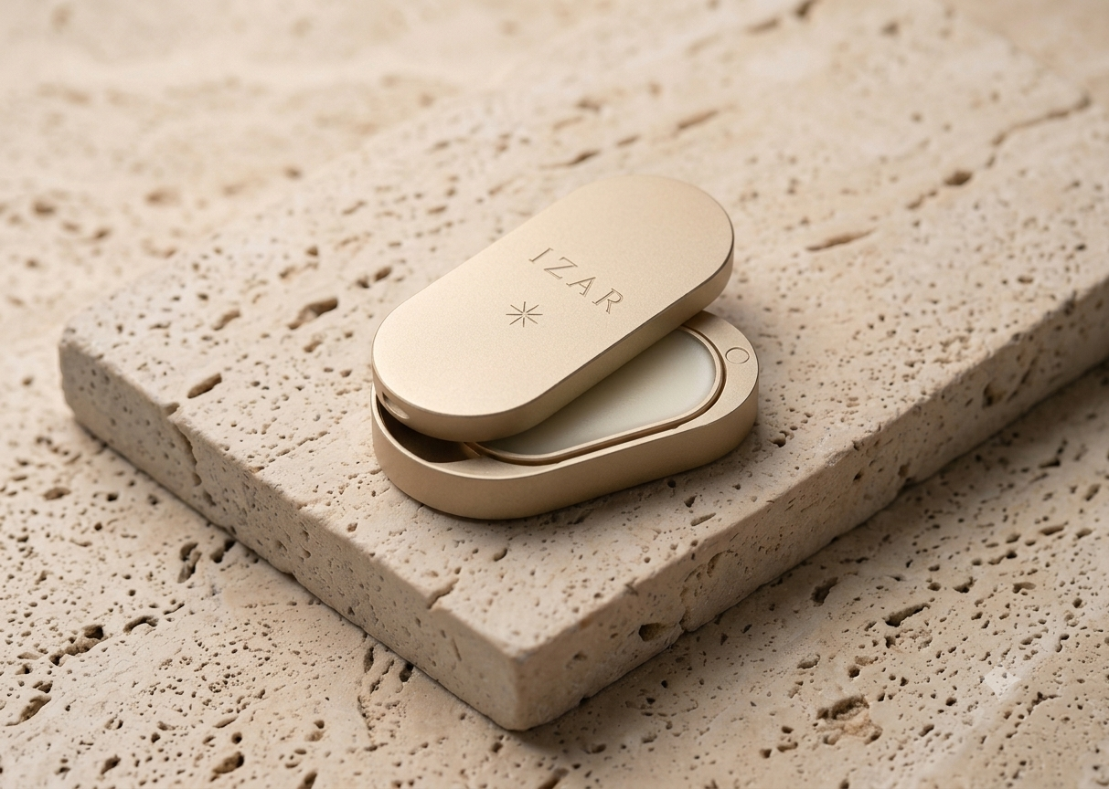 IZAR, parfum solide de luxe rechargeable au Maroc, une signature olfactive unique